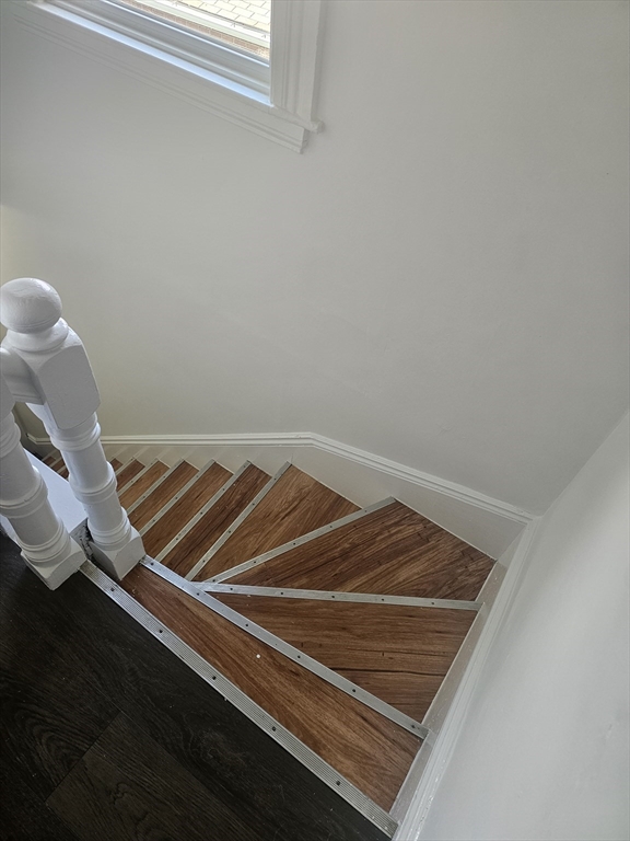 304 Wood Ave, Hyde Park