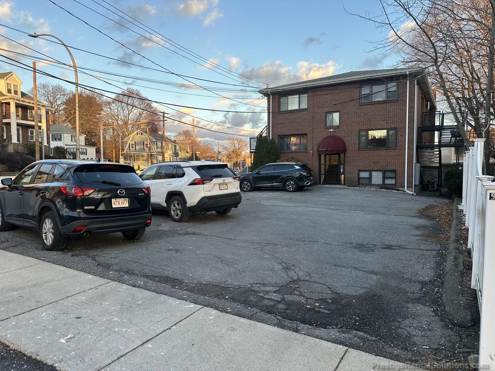 2 Winthrop St, Watertown