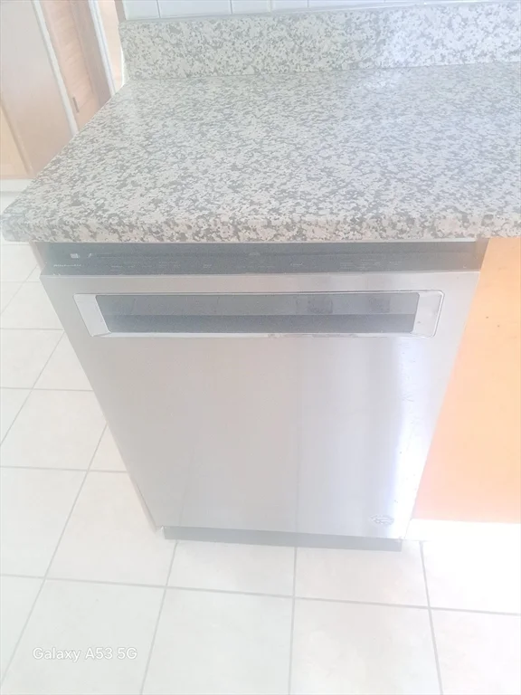 98 Brookline St, Webster Square