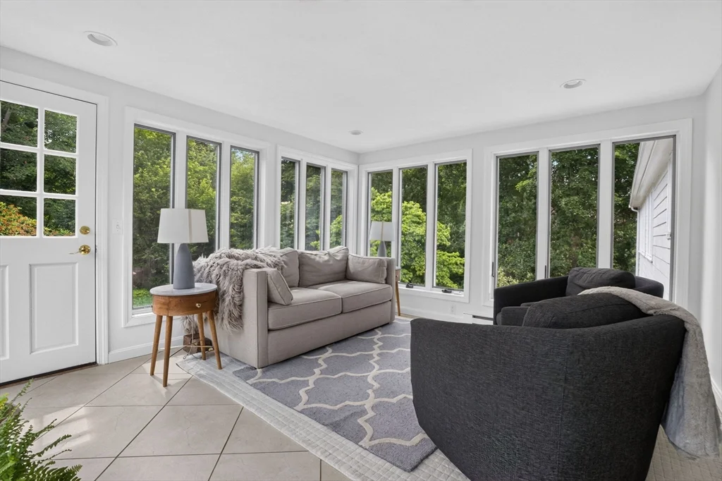 29 Brook St, Wellesley
