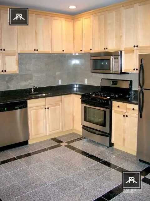 69 Babcock St, North Brookline