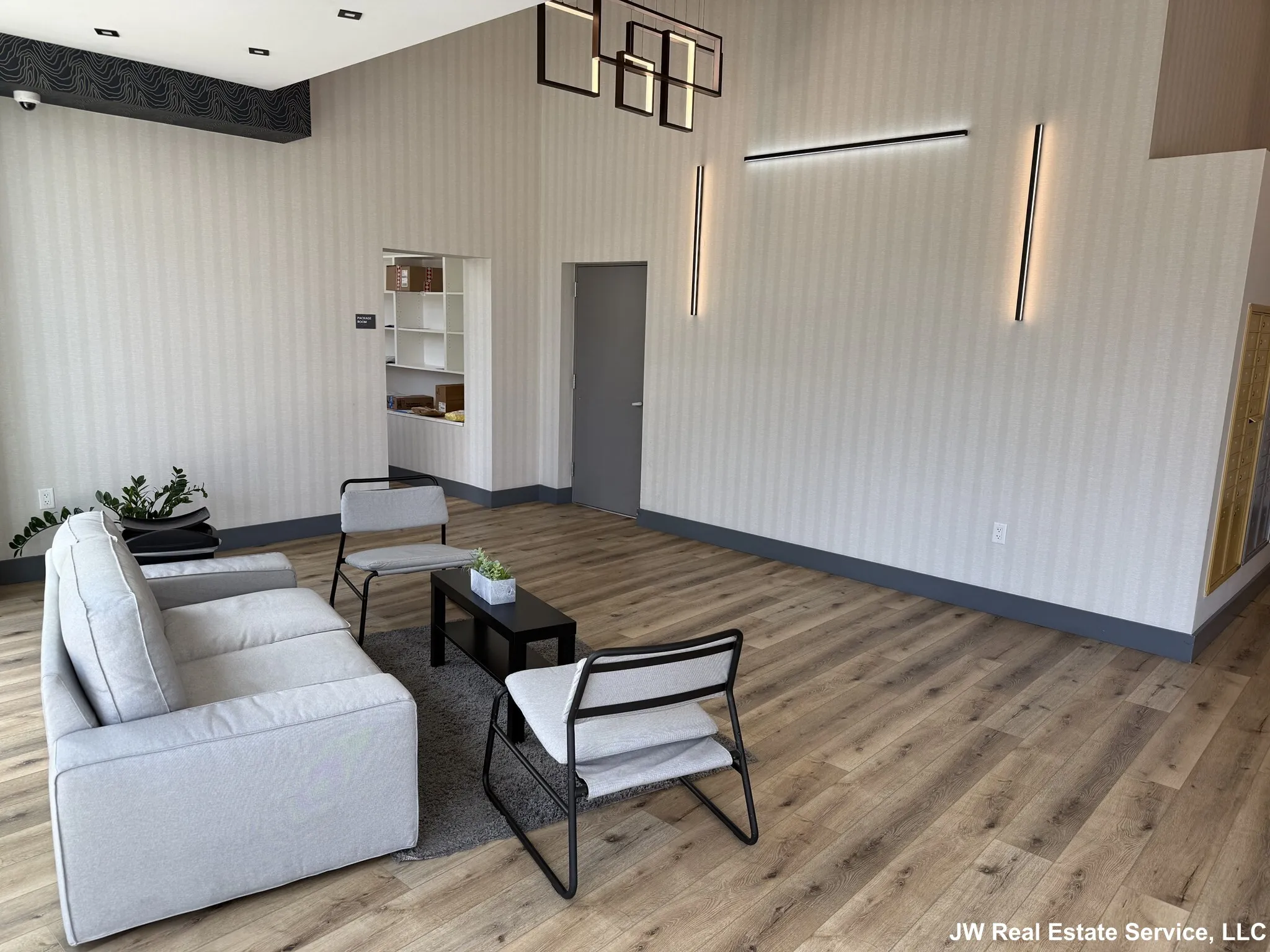 60 Cross Street East, East Somerville