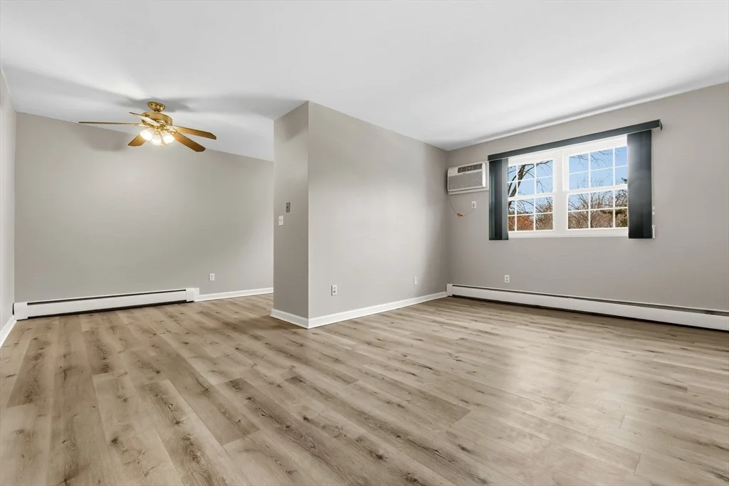 6 Venice St, Danvers