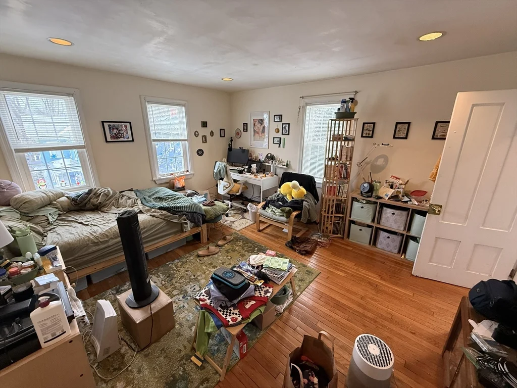 7-9 Biltmore St, Jamaica Plain