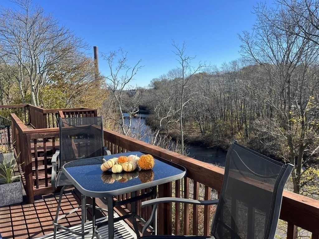 52 River, Mattapan
