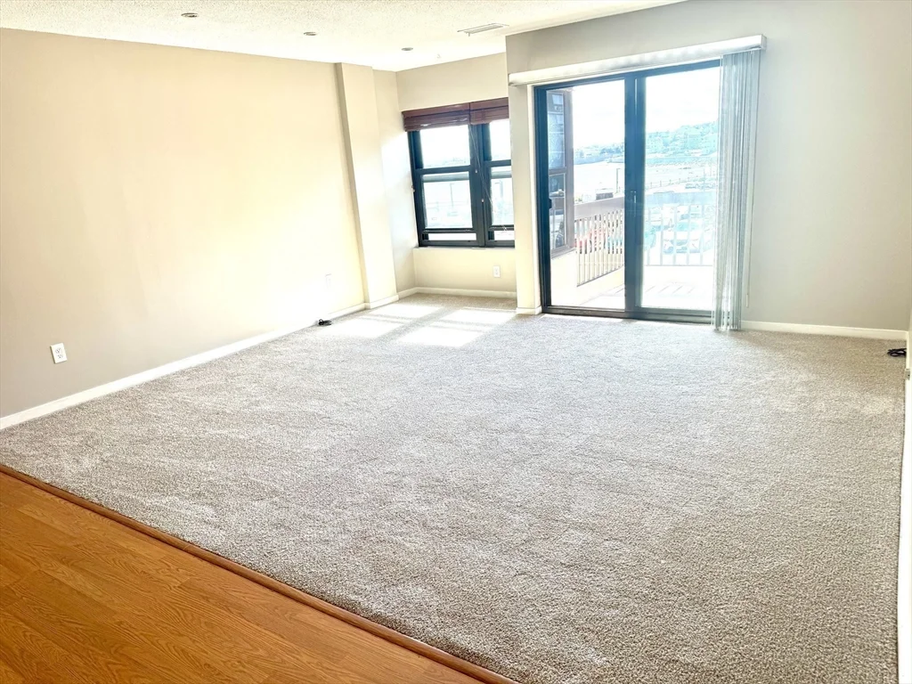 1 Seal Harbor Rd, Winthrop