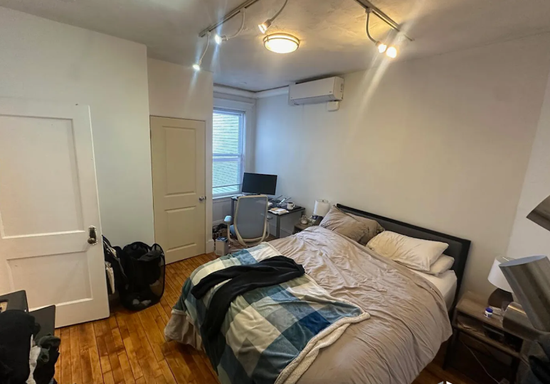 229 Harvard St, The Port