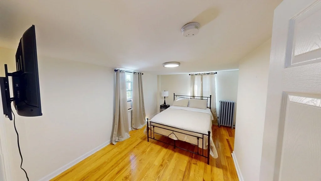 266 Webster St, Worcester