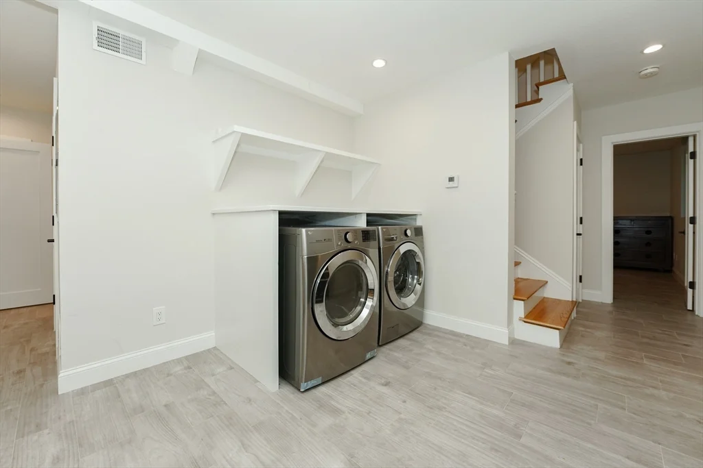 23 Irving St, Mid-Cambridge