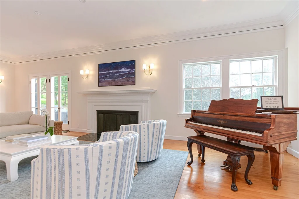 135 Bridge St, Manchester