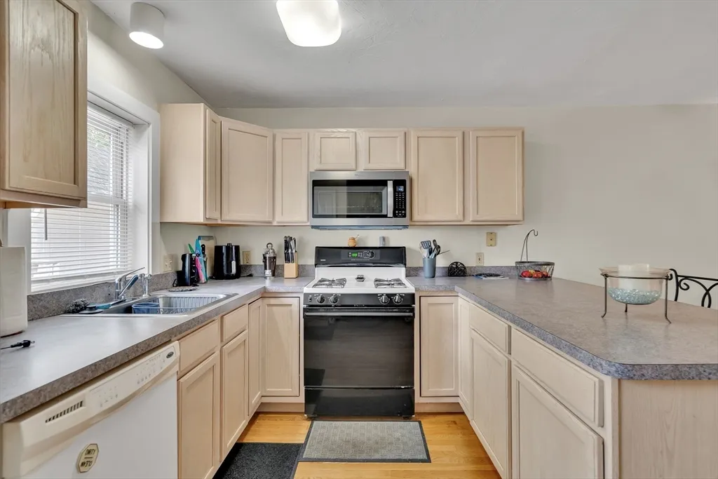 125 Tudor St, South Boston