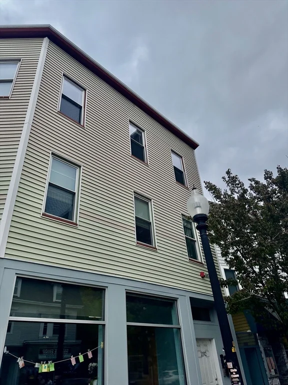 1192 Cambridge St, Inman Square