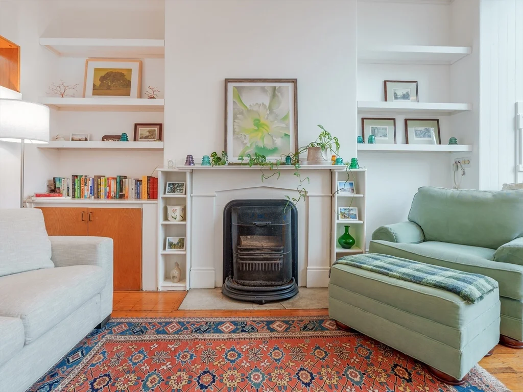 31 Pinckney, Beacon Hill