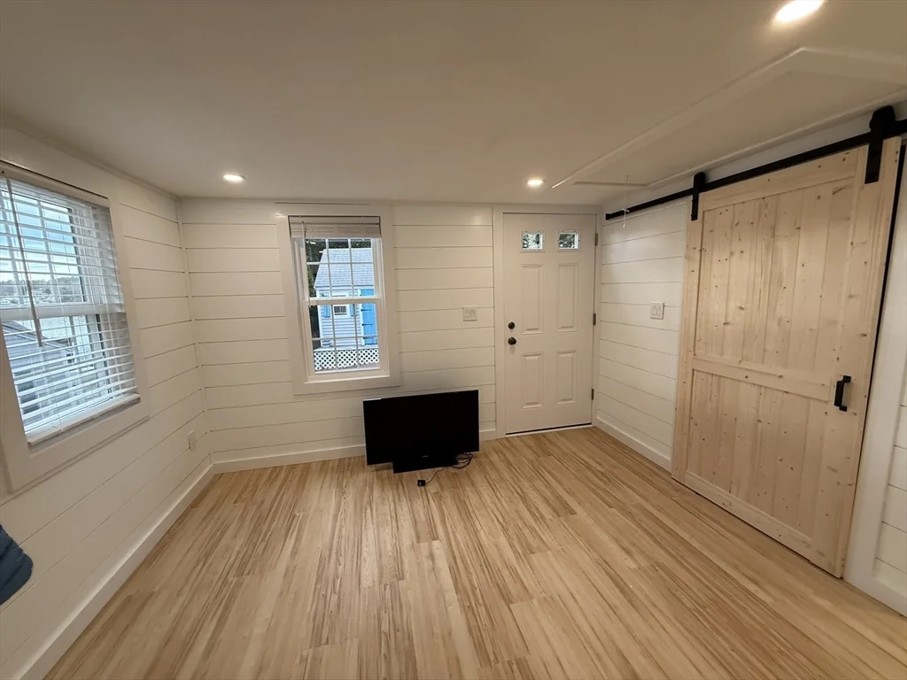 68 Post N Rail Ave, Cedarville