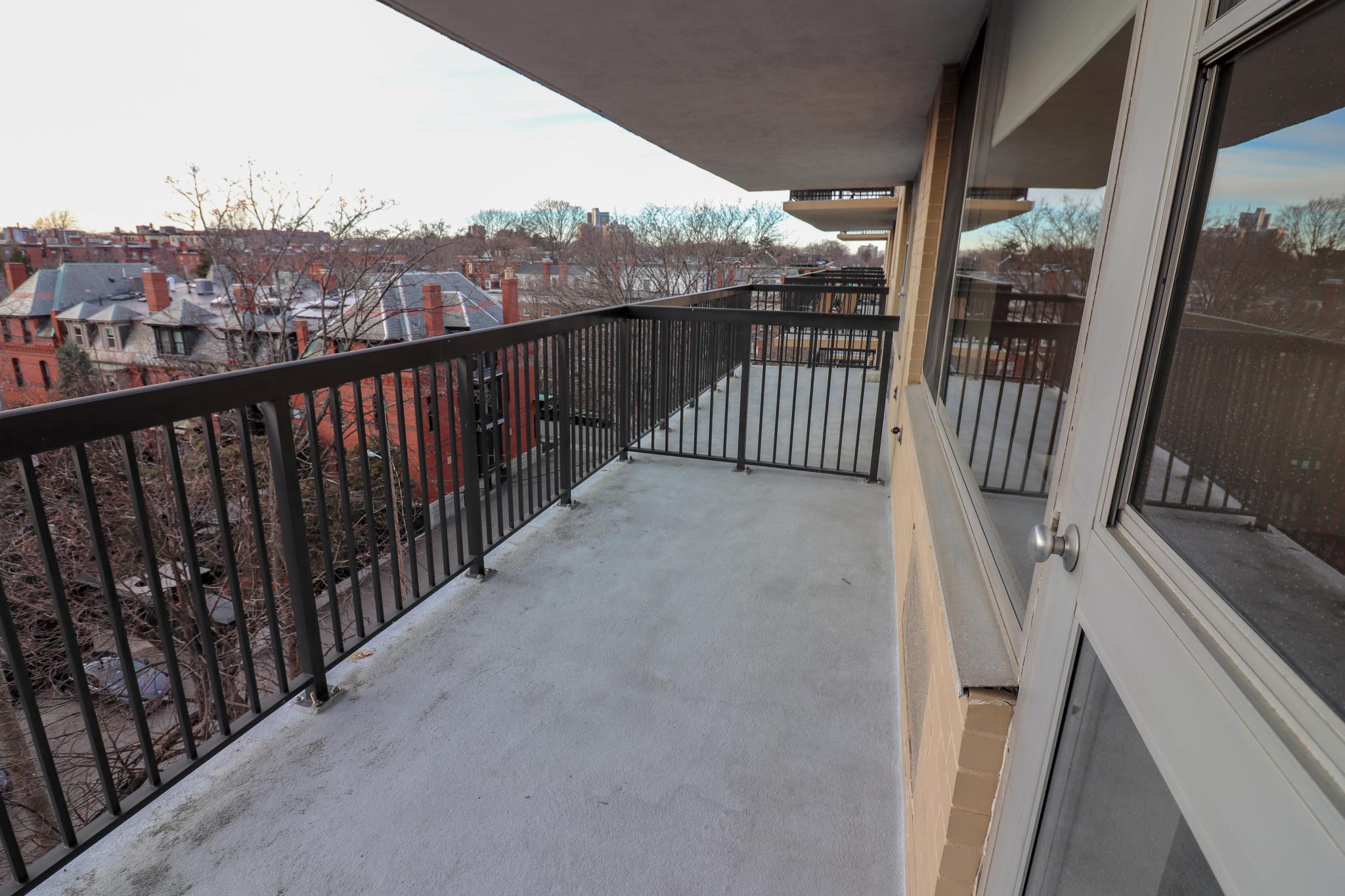 101 Monmouth St, Longwood