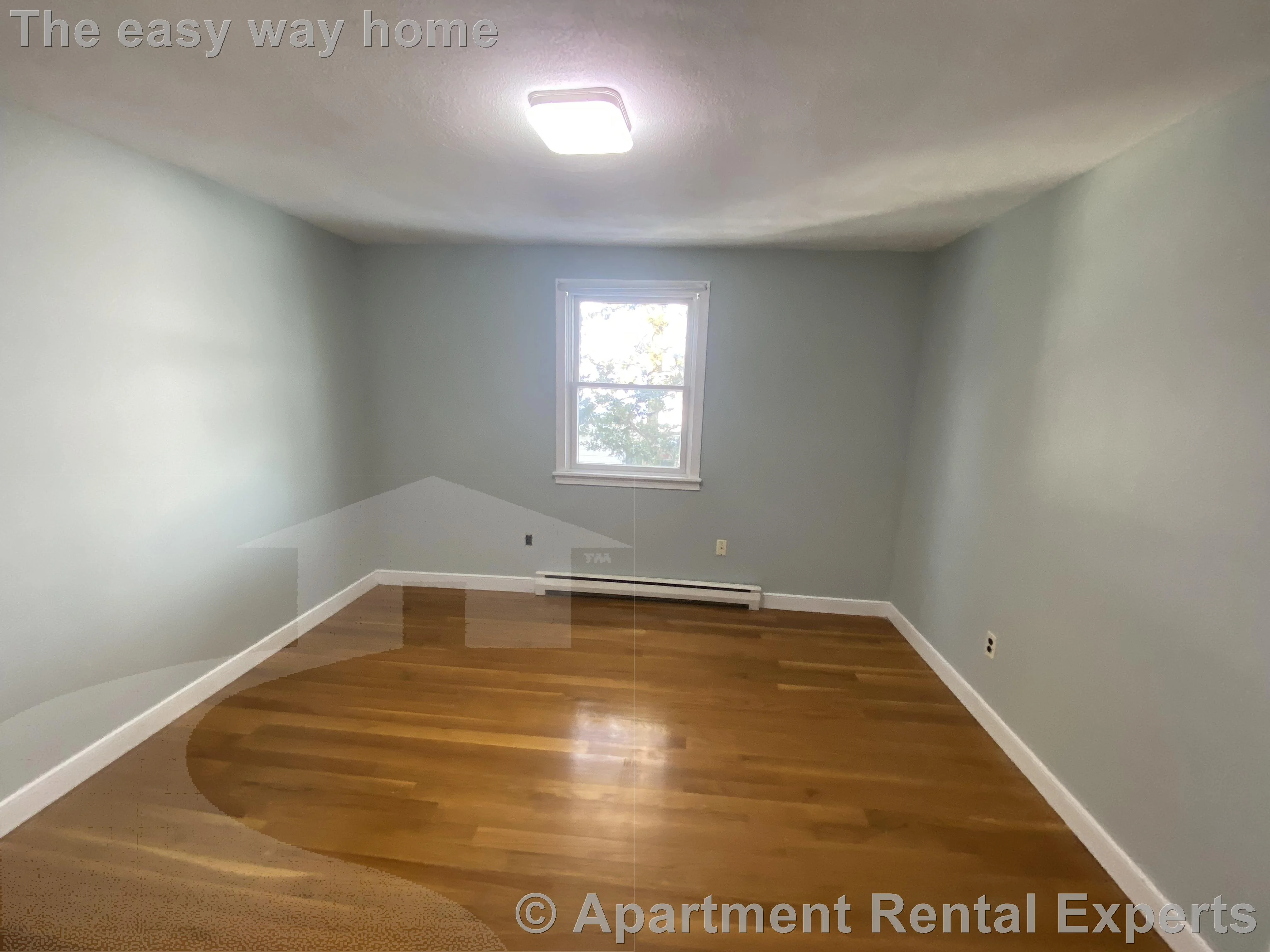 92 Sylvia St, Arlington Heights