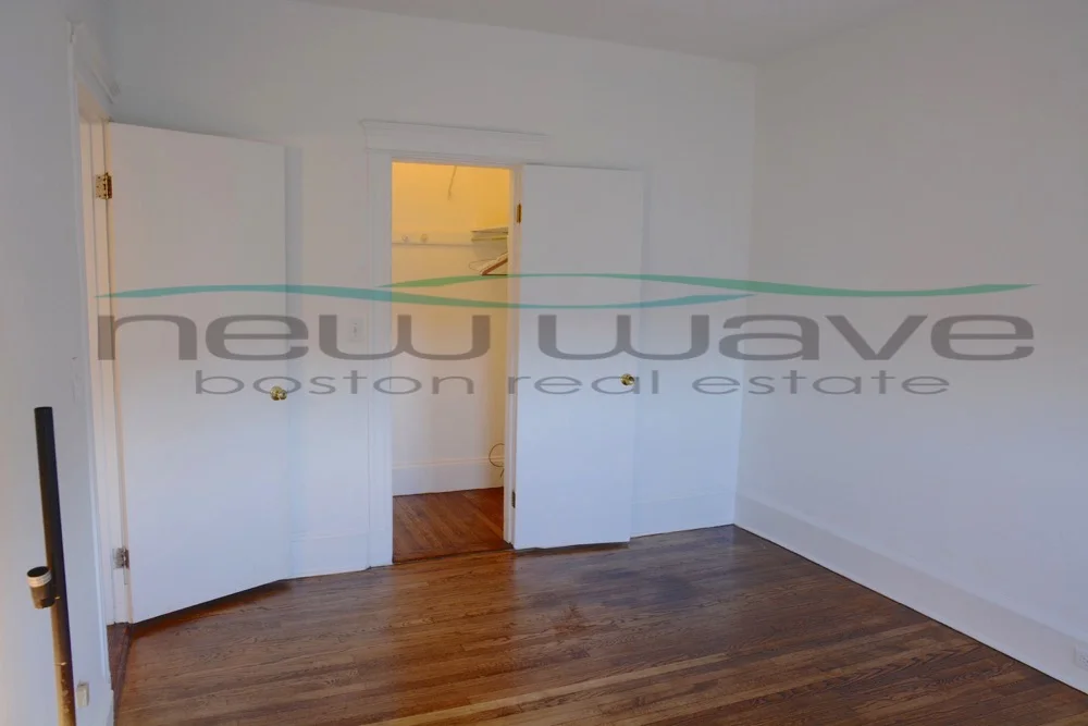 137 Peterborough St, Fenway