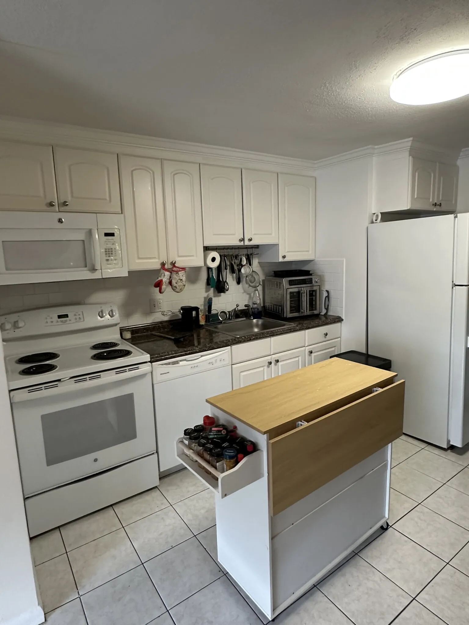 16 Westford St, Allston