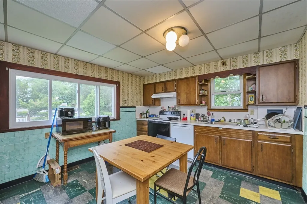 159 Foster St, Brighton