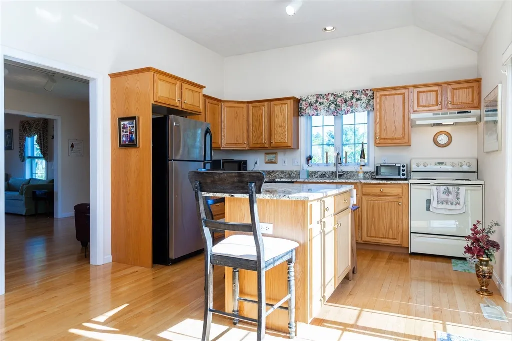 37 Augusta Way, Chelmsford