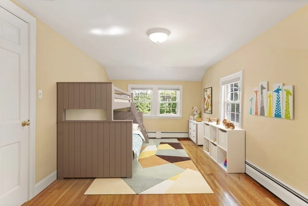 303 Upland Ave, Newton Highlands