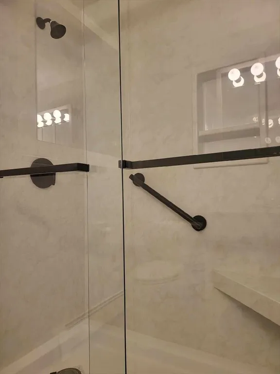 1 Hallmark Gardens, Burlington