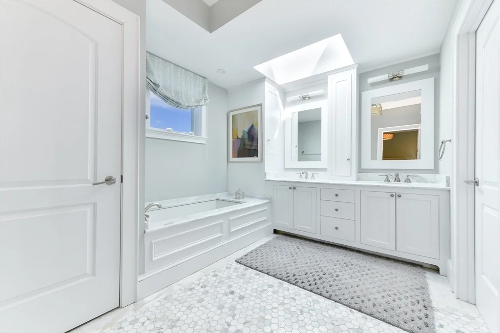 846 East Broadway, South Boston