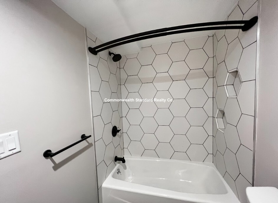 1661-1663 Washington St, South End