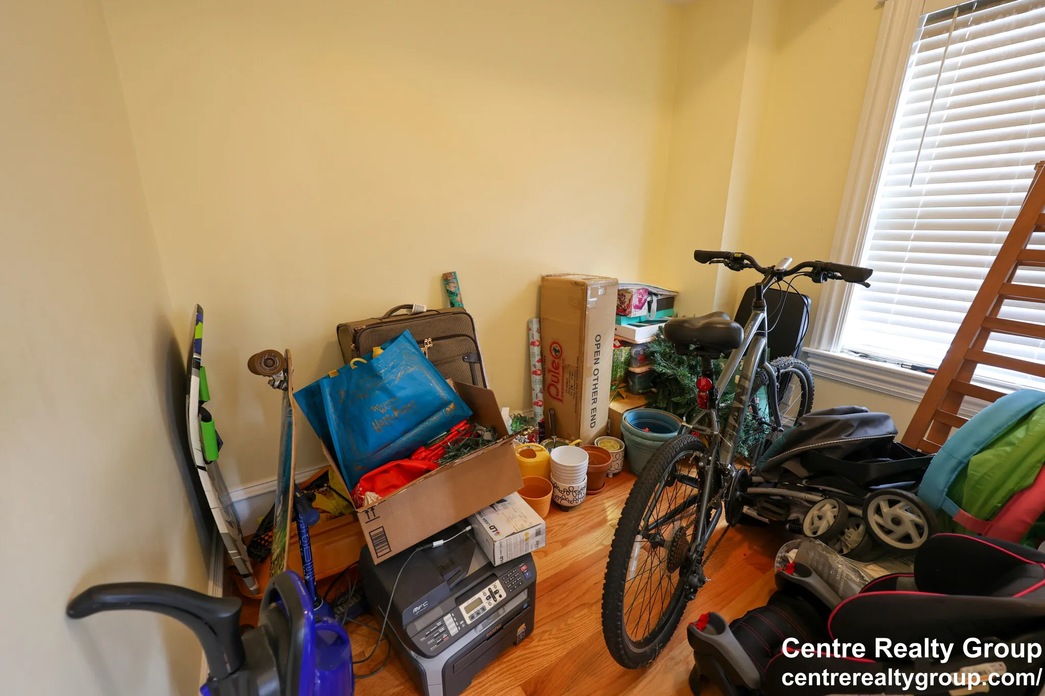 127 Nonantum St, Oak Square