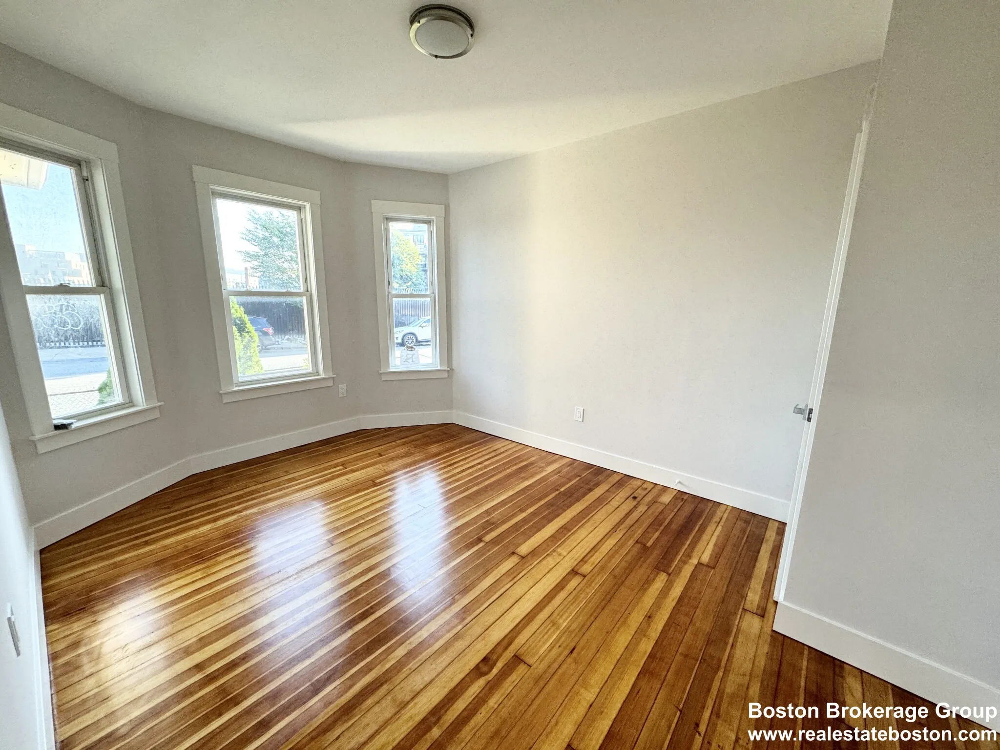 147 East Cottage St, Dorchester