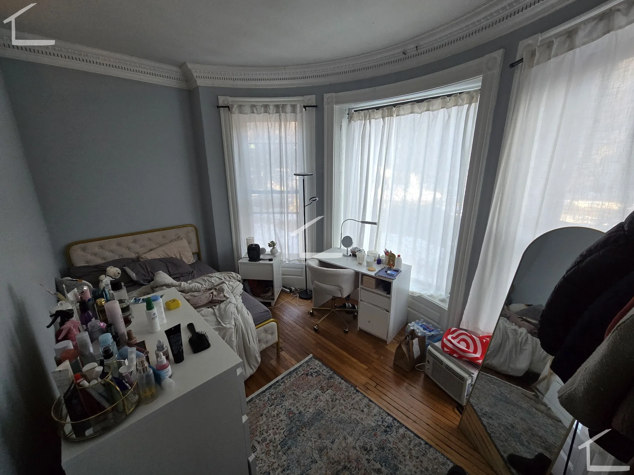 12 Bay State Rd, Fenway