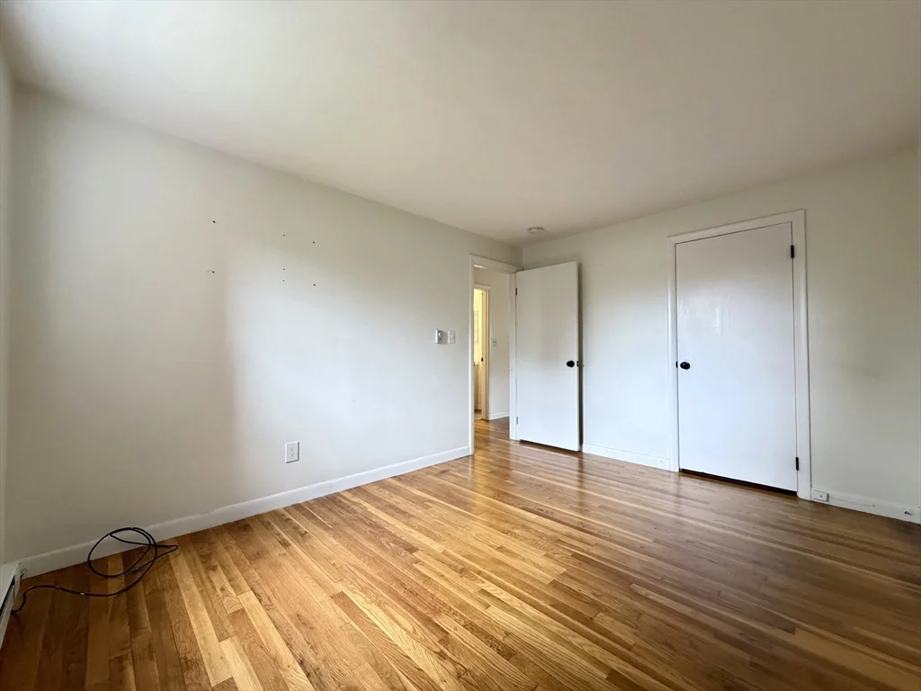 507 Main St, Walpole
