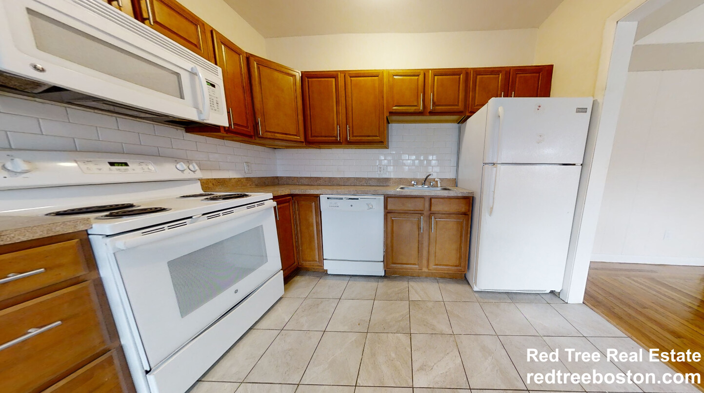 1131 Commonwealth Ave, Allston