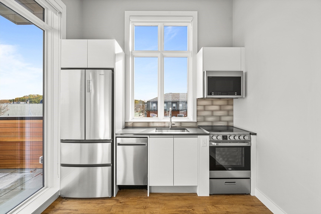 524 Main St, Melrose