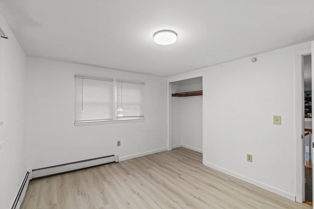 323 Flagg St, Bridgewater