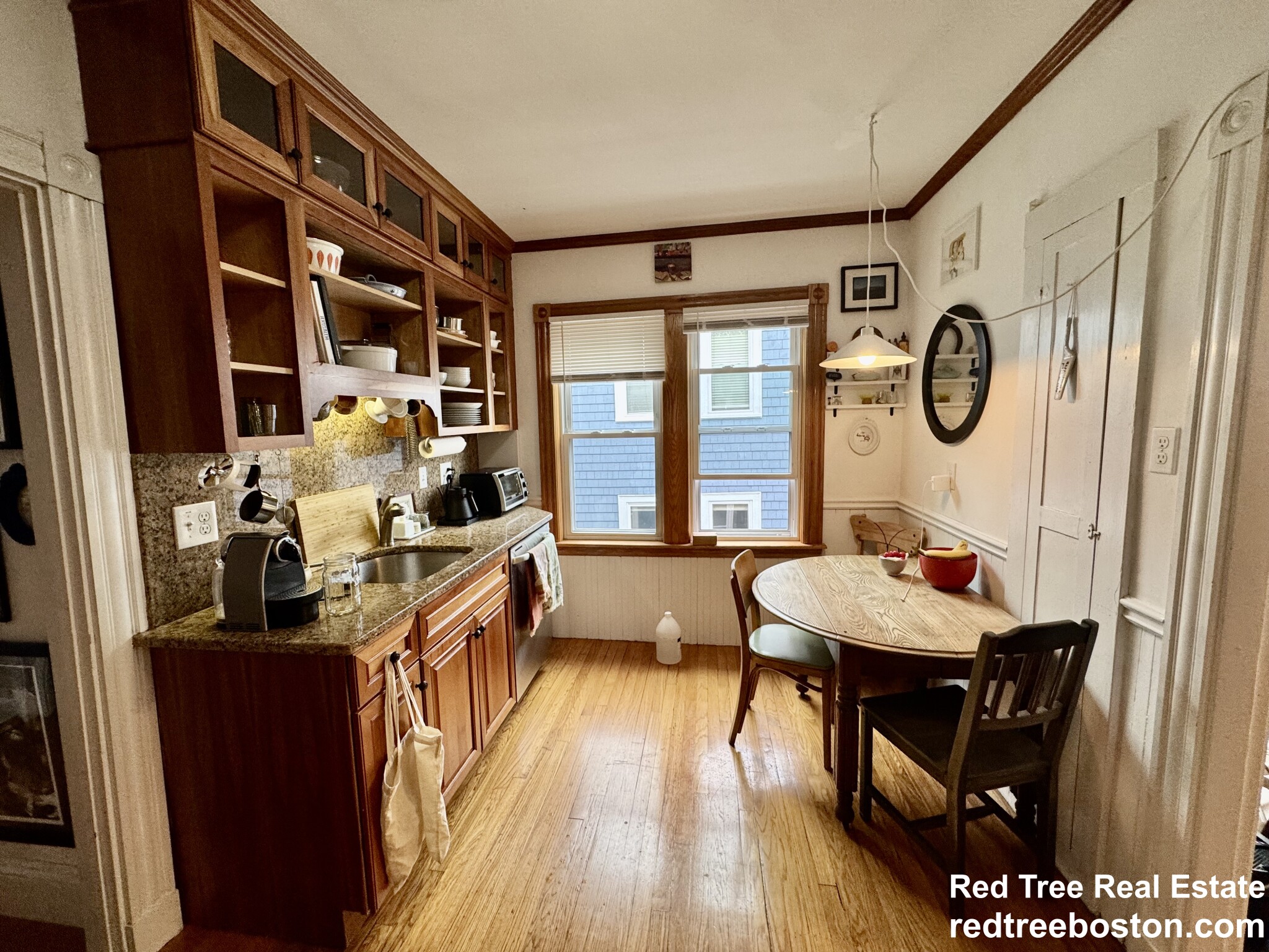 25 Saint Peter, Jamaica Plain