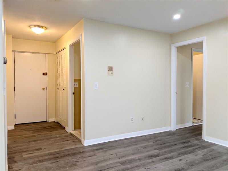 86 Newbury St, Teele Square