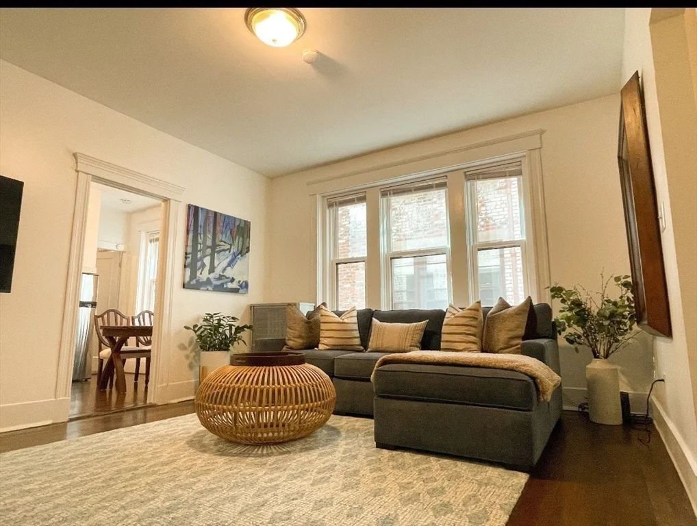 1870 Commonwealth Ave, Brighton