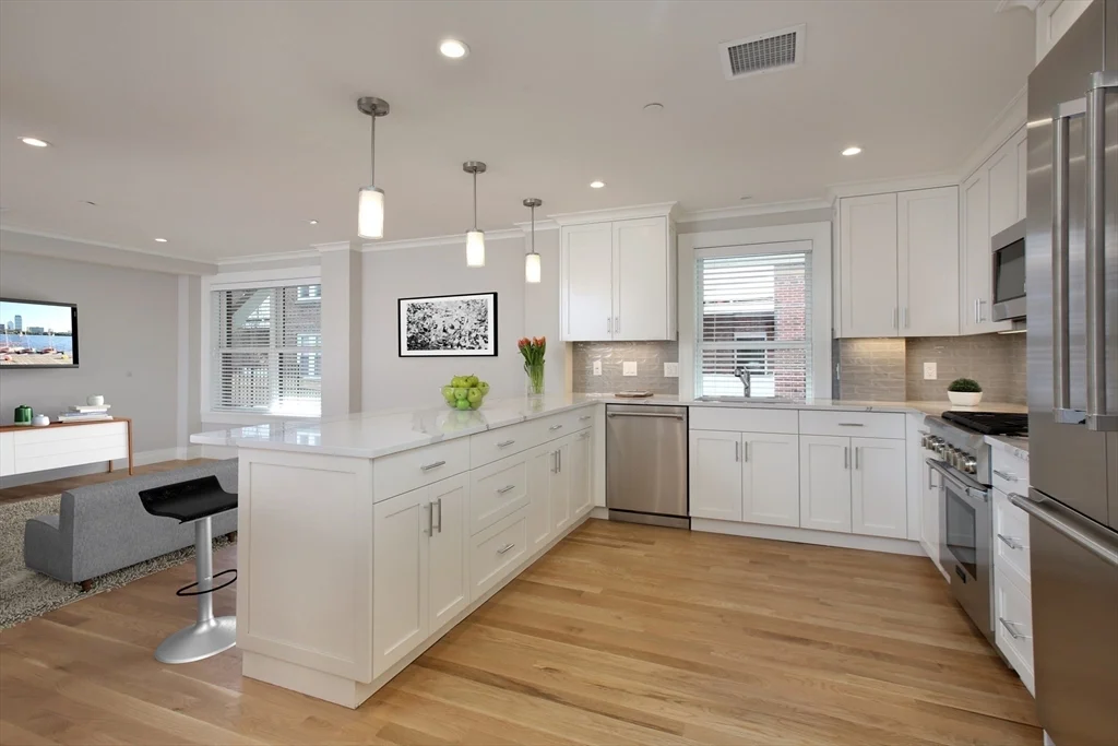 36 Longwood Ave, Coolidge Corner