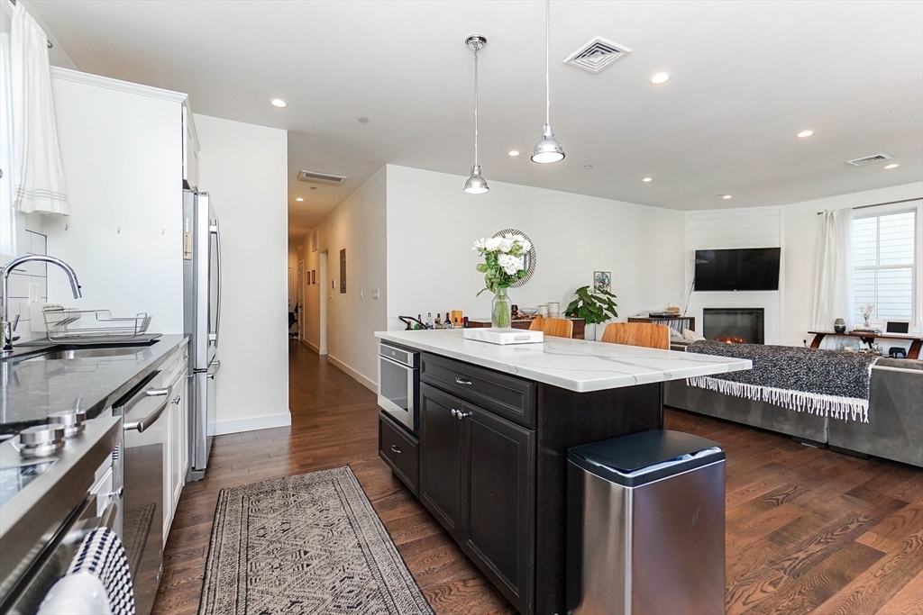 213 East Eagle St, East Boston