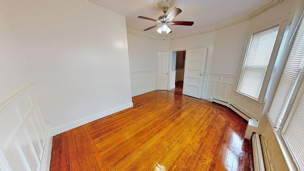 23 Waumbeck St, Roxbury