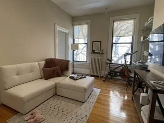 141 Arlington St, Back Bay