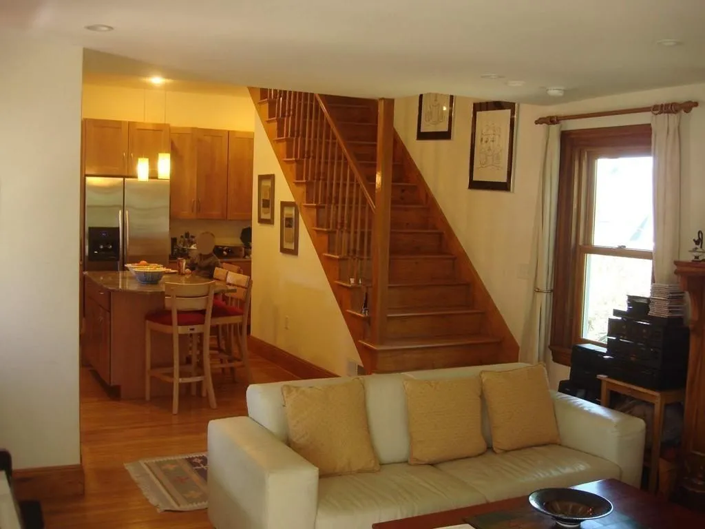 57 Pleasant St, Newton Centre