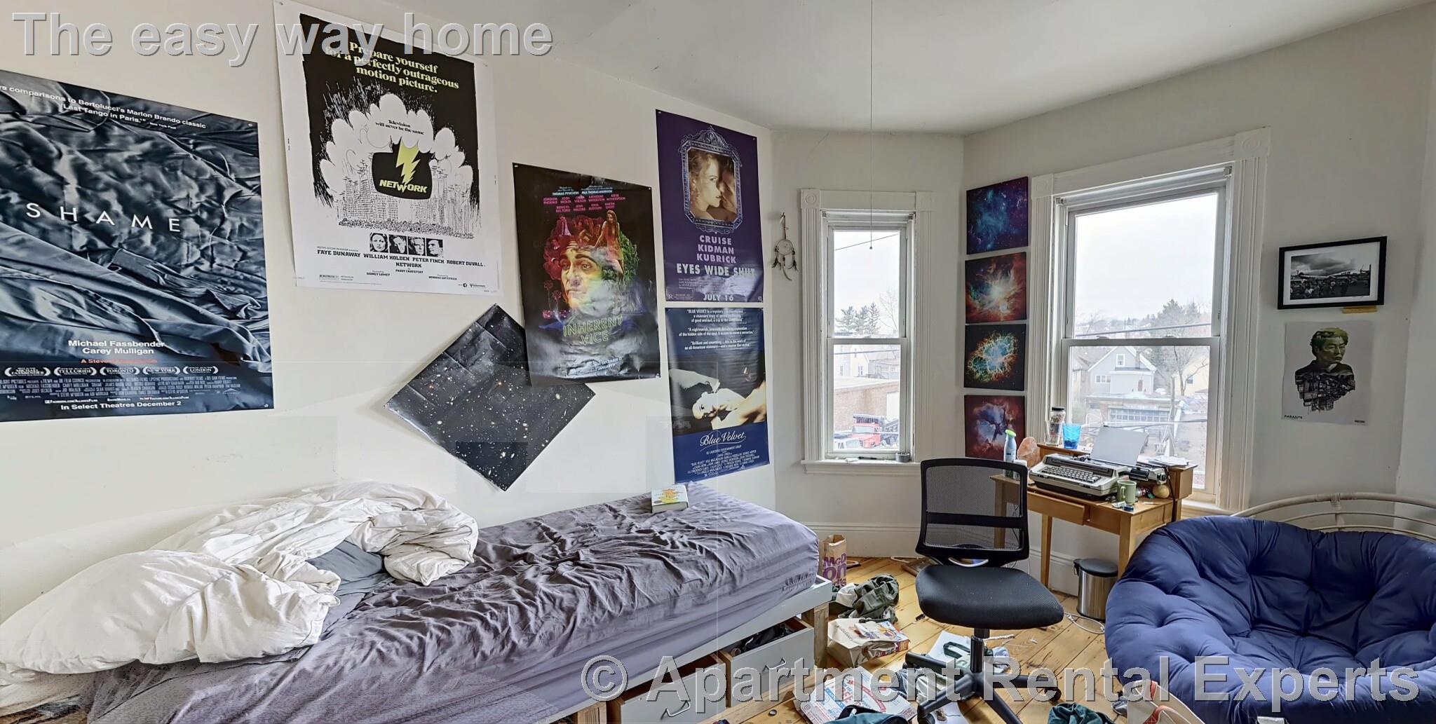 378 Washington St, Ward Two