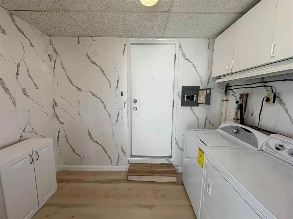 40 Green St, Milford