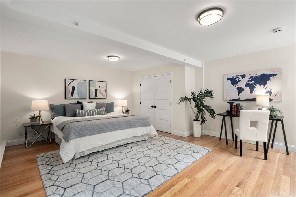 202 Elm St, North Cambridge