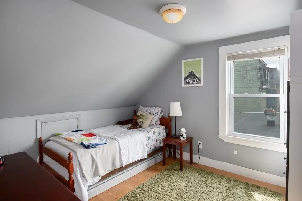 144 Brooks St, East Boston