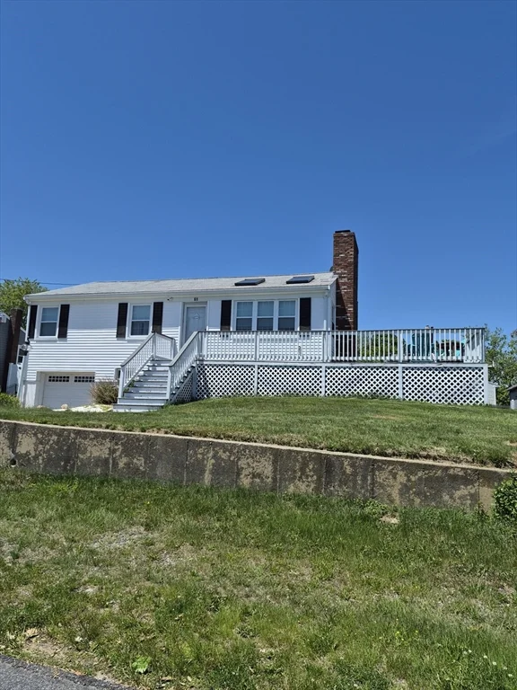 61 Hilltop Ave, Plymouth