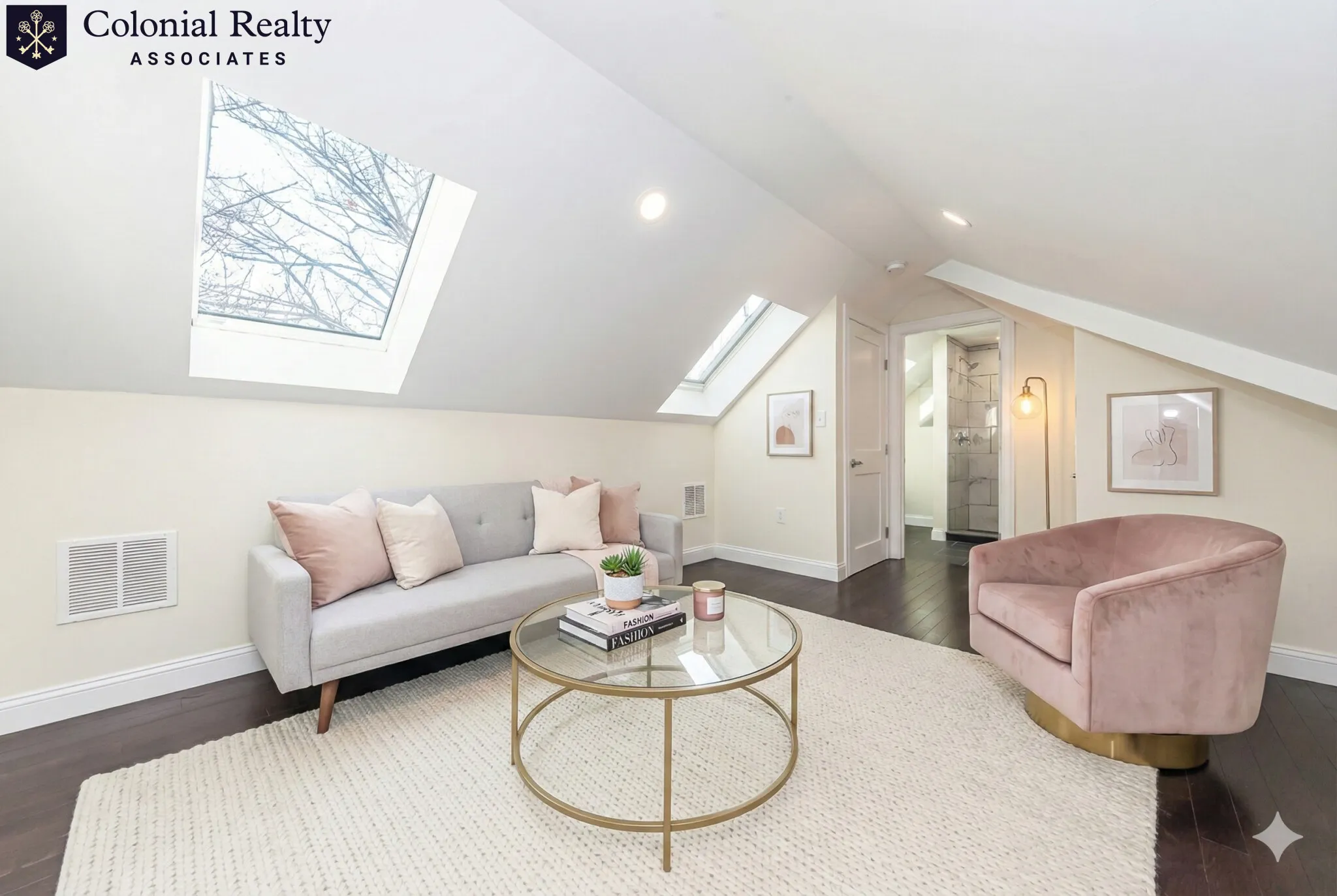 48 Caldwell Rd, West End