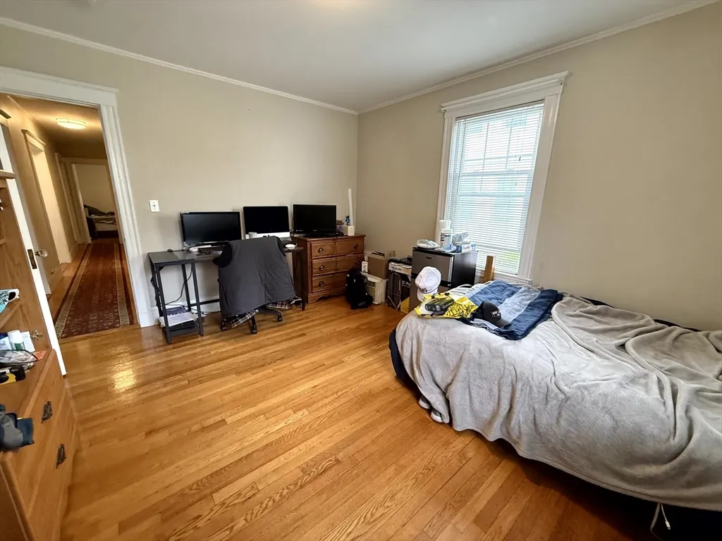 78 Hunnewell Ave, Brighton